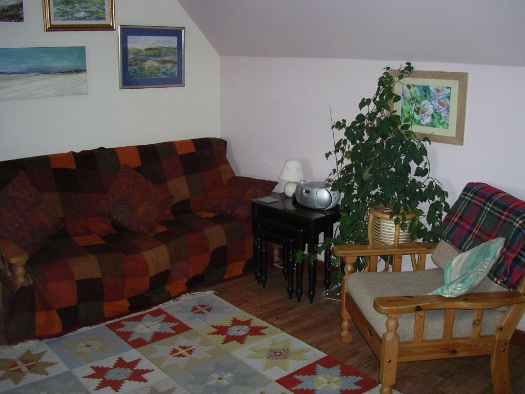 Tighnabruaich Bed And Breakfast Balallan Exterior photo